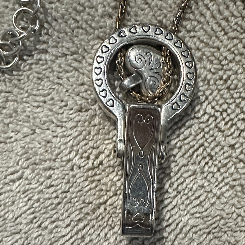 Vintage Brighton Key Holder Pendant Necklace - Picture 2 of 3